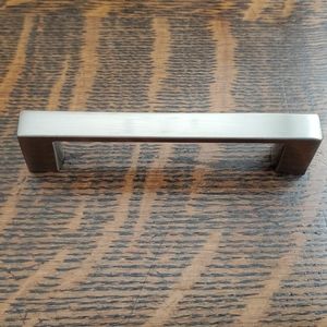 Richelieu Cabinet/Drawer Pulls - Brand New